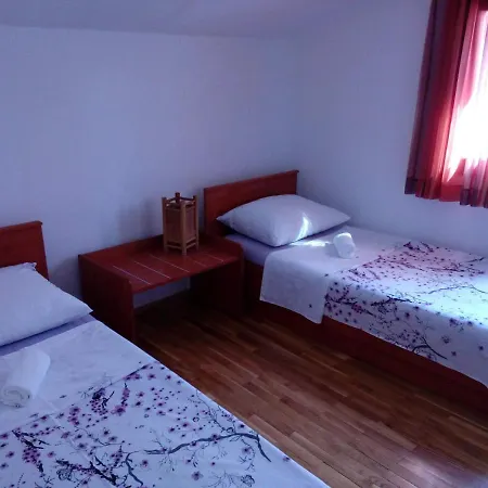 Appartement With Parking Space Supetar, Brac - 12624 *